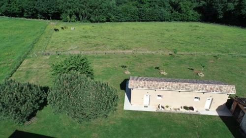 G�te �questre Domaine Des Crins - Biron
