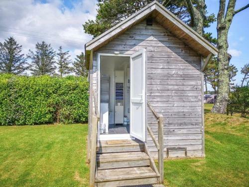 Mr Blue Sky-uk37864