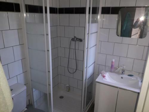 Bed & Breakfast Chambre D H�te M�m� Germaine