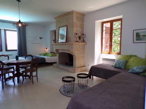 Bed & Breakfast La Maison Du Rocher