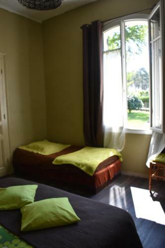 Hostal Chambres D�hotes Villa Capsylvaine