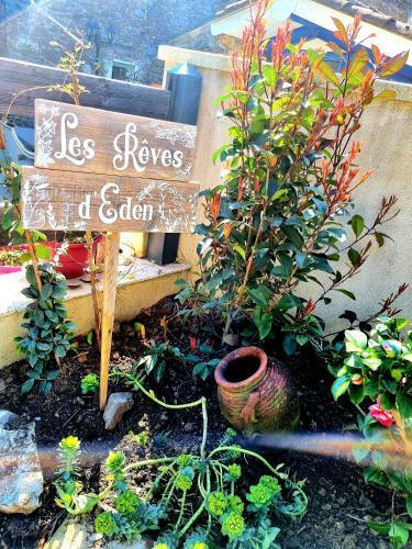 Hostal Les R�ves D'eden