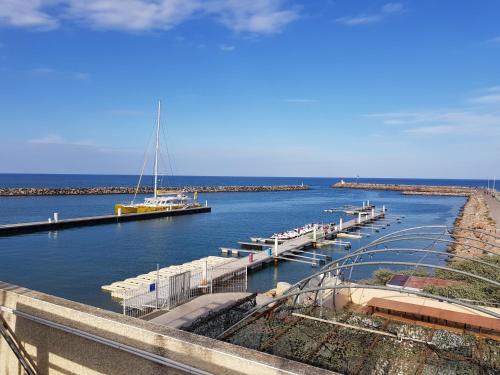 Apartamentos Le Neulos,av Roussillon Canet-plage