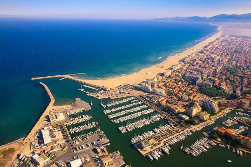 Apartamentos Le Neulos,av Roussillon Canet-plage