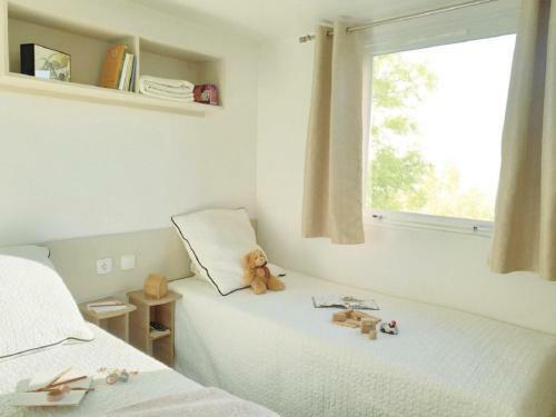 Mhvacances Propose Camping 4 Etoiles A Cannet En Roussillon