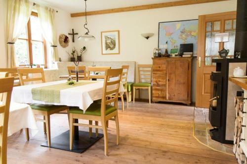 Hostal Weinberghof Ilkerl