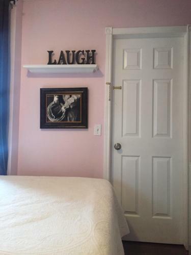 Hostal Direct Line Accommodation Calgary