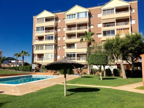 Apartamentos Arenales Del Sol III