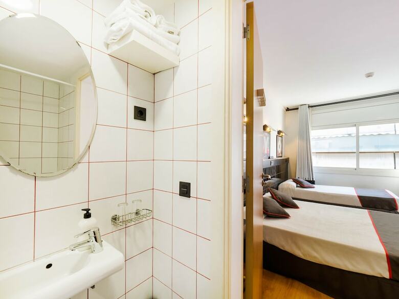 Hostal Athenas