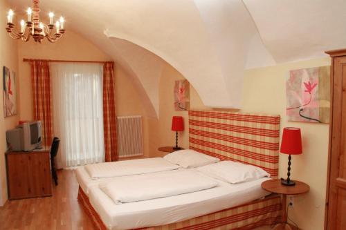 Hotel Kremsm�nstererhof