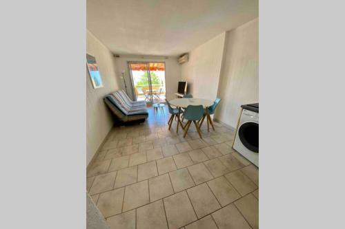 Apartamento T2 Carqueiranne Avec Piscine