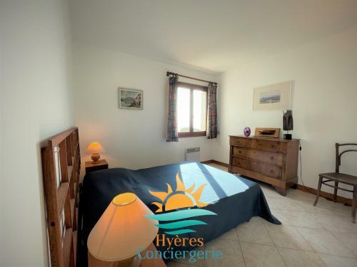 Pieds Dans L'eau-villa 4 Chambres - Piscine