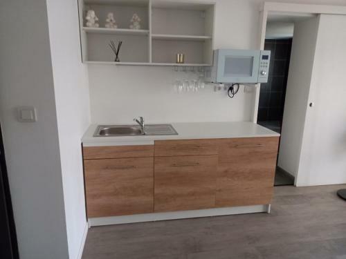 Bed & Breakfast La Ptite Adresse - Spa - Piscine Interieure - Parking Gratuit