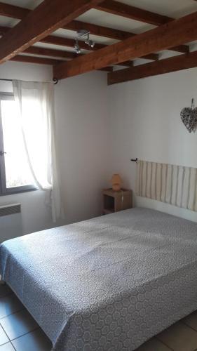 G�te Les Cypr�s (bastide Sainte Agn�s)