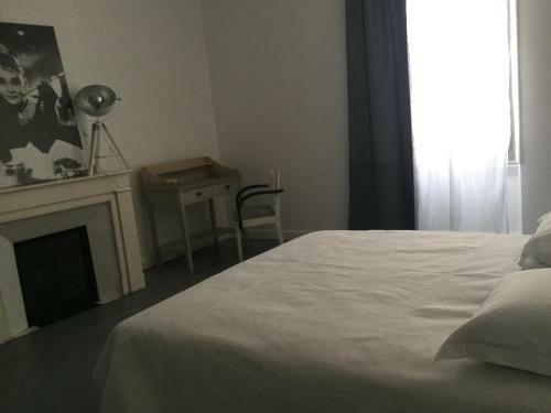 Hostal Carcassonne Bastide