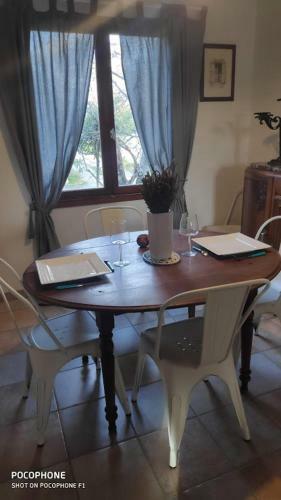 G�te Avec Vue Imprenable Sur La Cit�