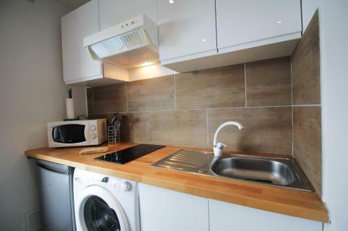 Apartamento Carcassonne Centre Avec Balcon Et Parking