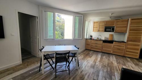 Apartamento Cassis T2 Dans Le Centre Ville