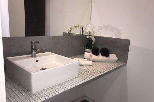 Apartamento Studio Cocooning � 50 M Du Port