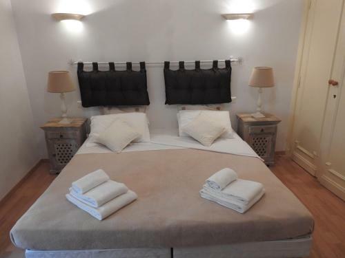 Apartamentos First Floor 15 Rue Notre Dame With Vast Terrace