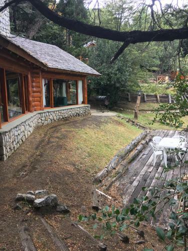 Lodge Caba�as Brazo Huemul