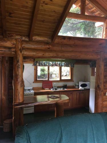 Lodge Caba�as Brazo Huemul
