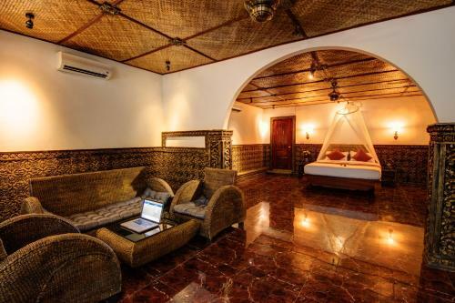 Le Grand Palais Boutique Hotel