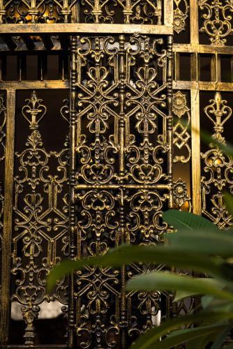 Le Grand Palais Boutique Hotel