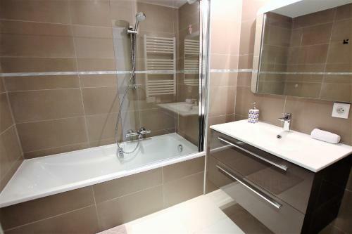 Vend�me Apartment