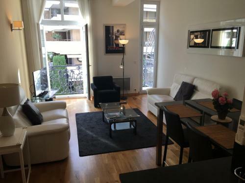 Apartamento Golden Triangle 2br/2ba