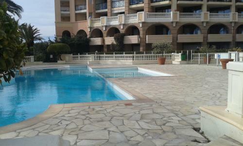 Apartamento R�sidence *** Cannes Bord De Mer