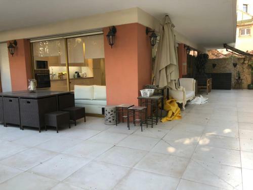 Luxe Apartment Center 6pers 300m2 Privare Garden