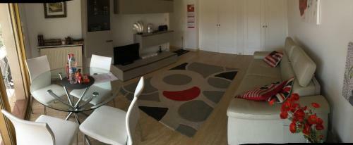Apartamento Cannes: Agr�able 2 Pi�ces Vue Mer Panoramique