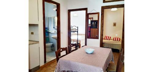 Rasy - Villa A 10 Mt Dal Mare