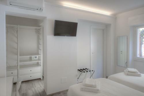 Hostal Rione San Carlo