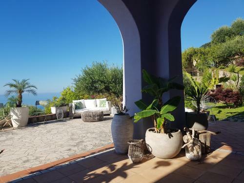 La Bouganvilla Charme & Relax Vista Mare