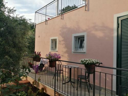 Bed & Breakfast La Vie Est Belle
