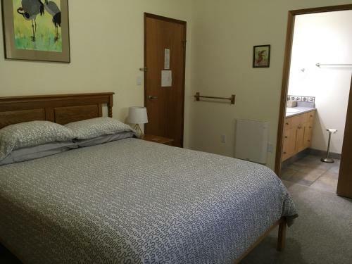Moon And Sixpence B&B