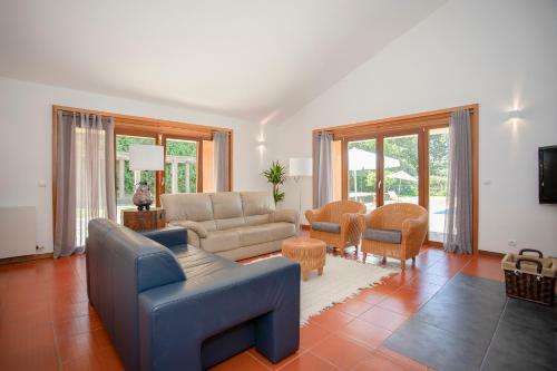 Liiiving In Caminha | Countryside Pool House