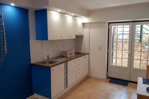 Hostal Blue Guest House