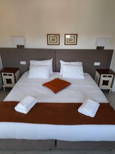 Quartos Com Wc Privado Em Moradia Com Piscina Em Loures