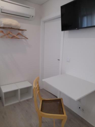 Quartos Com Wc Privado Em Moradia Com Piscina Em Loures