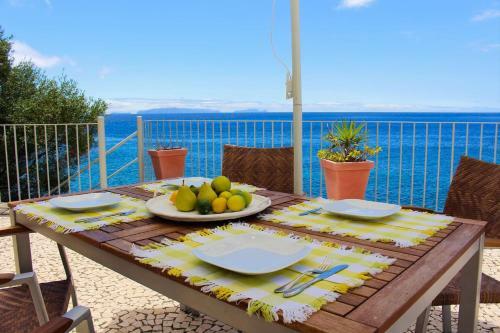 The Artist Villa