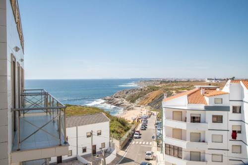 S�o Bernardino Beach Bay Apartment - Bb