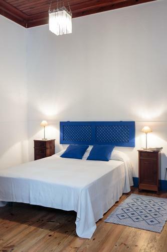 Villa Casa Azul T3 Com Vista Sobre A Ba�a- By Smarthomes