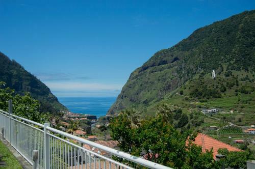 Terrace View House (cantinho Das Feiteiras)
