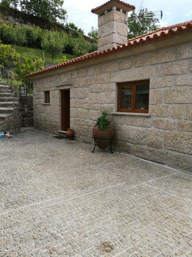 Encosta Do Douro - Rio Douro