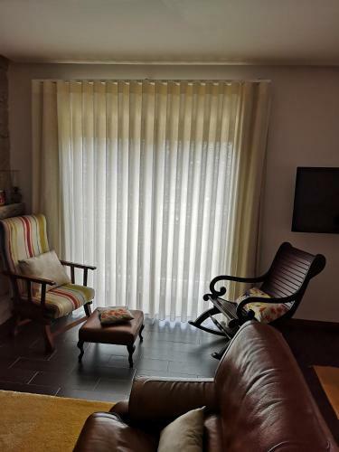 Encosta Do Douro - Rio Douro