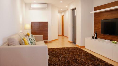 Ana's Apartments