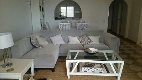 Beach Front/waterside Apartment